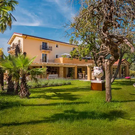 Masseria Gianna Dei Marmi Форте-деи-Марми